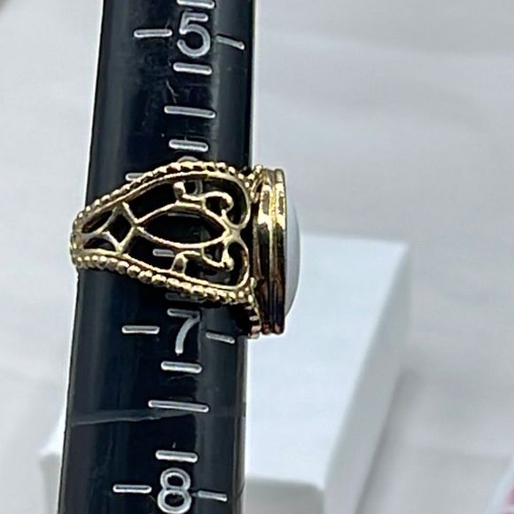 Vintage 1970’s80’s Sarah Coventry white and gold colored ring - Picture 5 of 8